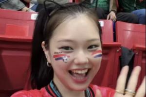 韩国女网红受邀观战韩墨大战，遭墨西哥球迷种族歧视