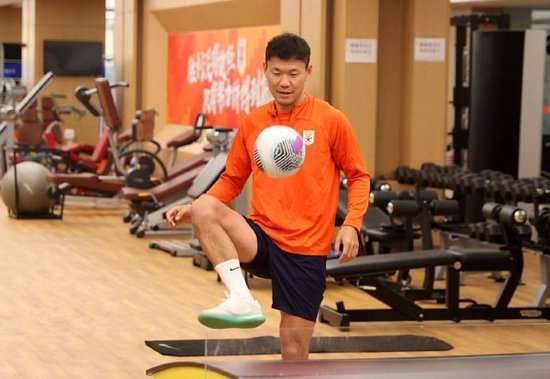 厄瓜多尔对德国精彩集锦回放_厄瓜多尔对德国高清直播_厄瓜多尔对德国比赛直播