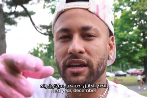 女友真的顶！强如内马尔，也想要儿子~结果被女友一顿胖揍